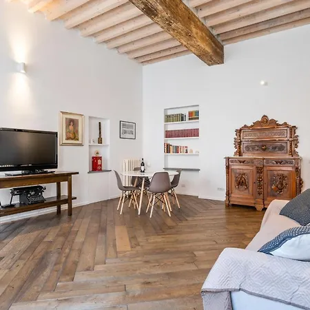 Palazzo Della Pilotta Roomy And Quiet Flat Parma Exterior photo